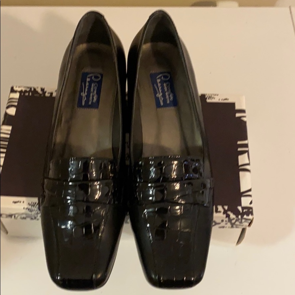 Peerage Shoes